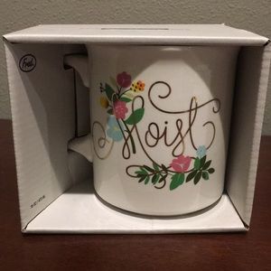 ‘Moist’ Coffee Cup
